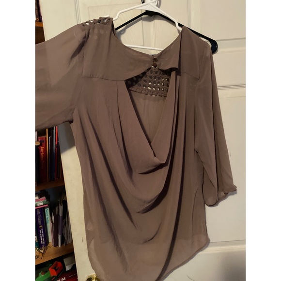 Chiffon blouse - Picture 2 of 2